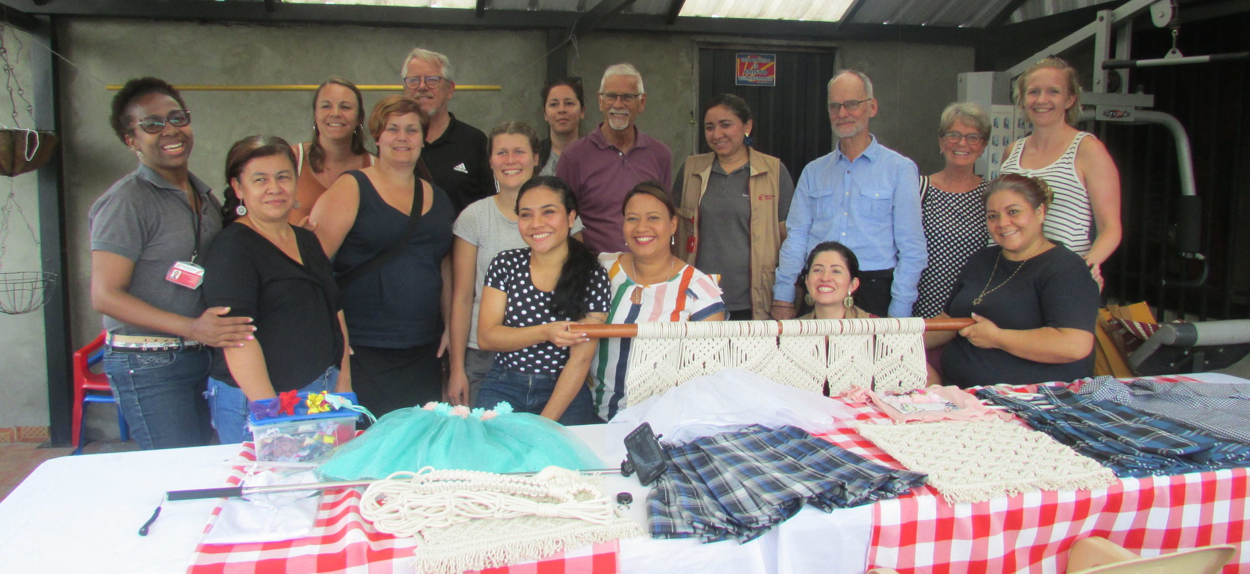 Visita donantes suecos al programa Fondo Rotatorio 2020