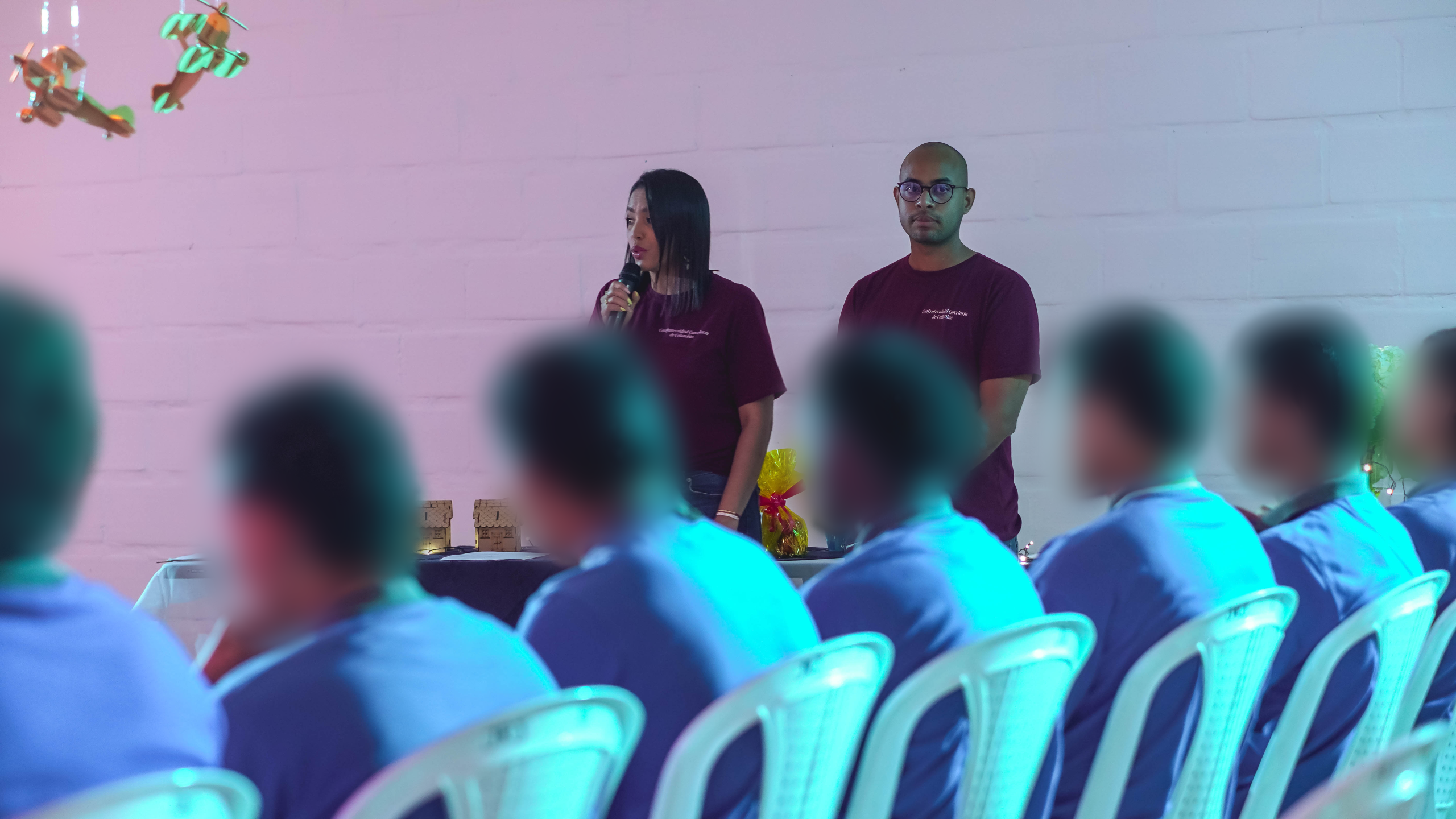 Jóvenes JrJuvenil en cierre de proceso